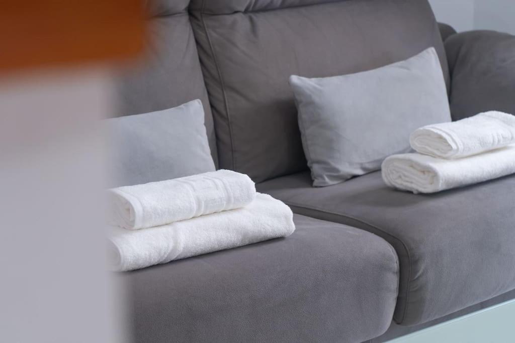Apartamento Junto A Las Setas De Sevilla ภายนอก รูปภาพ